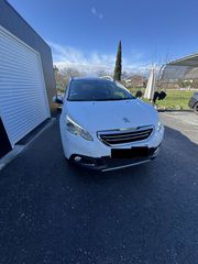 Peugeot 2008 2015 1.2 i VTi Style-thumb-2