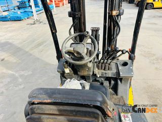 CAT 2006 GP18N-thumb-5