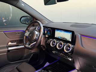 Mercedes-Benz GLA 250 2021 *MAT*AMG LINE*PANORAMA*MULTIBEAM*FULL EXTRA*-thumb-23