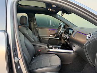 Mercedes-Benz GLA 250 2021 *MAT*AMG LINE*PANORAMA*MULTIBEAM*FULL EXTRA*-thumb-25