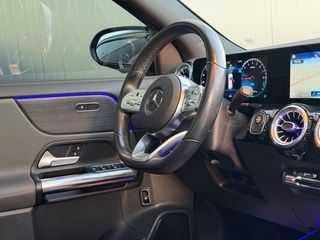 Mercedes-Benz GLA 250 2021 *MAT*AMG LINE*PANORAMA*MULTIBEAM*FULL EXTRA*-thumb-28