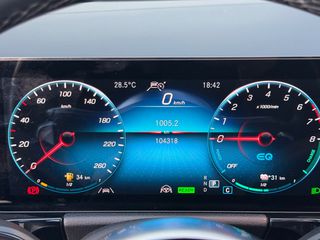Mercedes-Benz GLA 250 2021 *MAT*AMG LINE*PANORAMA*MULTIBEAM*FULL EXTRA*-thumb-40