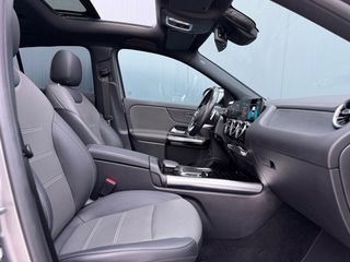 Mercedes-Benz GLA 250 2021 *MAT*AMG LINE*PANORAMA*MULTIBEAM*FULL EXTRA*-thumb-62