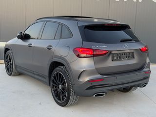 Mercedes-Benz GLA 250 2021 *MAT*AMG LINE*PANORAMA*MULTIBEAM*FULL EXTRA*-thumb-5