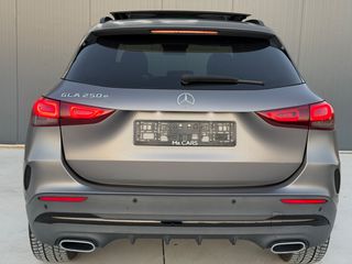 Mercedes-Benz GLA 250 2021 *MAT*AMG LINE*PANORAMA*MULTIBEAM*FULL EXTRA*-thumb-7