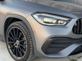 Mercedes-Benz GLA 250 2021 *MAT*AMG LINE*PANORAMA*MULTIBEAM*FULL EXTRA*-thumb-15