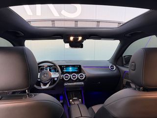 Mercedes-Benz GLA 250 2021 *MAT*AMG LINE*PANORAMA*MULTIBEAM*FULL EXTRA*-thumb-46