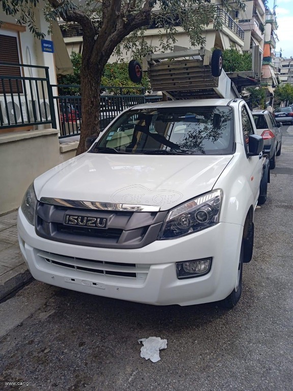 Ανελκυστήρες Μετακομίσεων Isuzu 2015 D-Max (Bocker) A/C