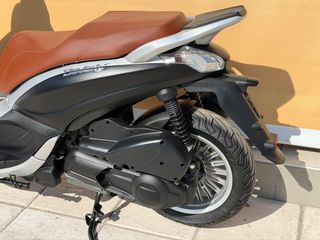 Piaggio Beverly 300i 2018 -MOTOSIDIROPOULOS- BEVERLY 300 2018 -ΧΡΗΜΑΤΟΔΟΤΗΣΗ--thumb-23