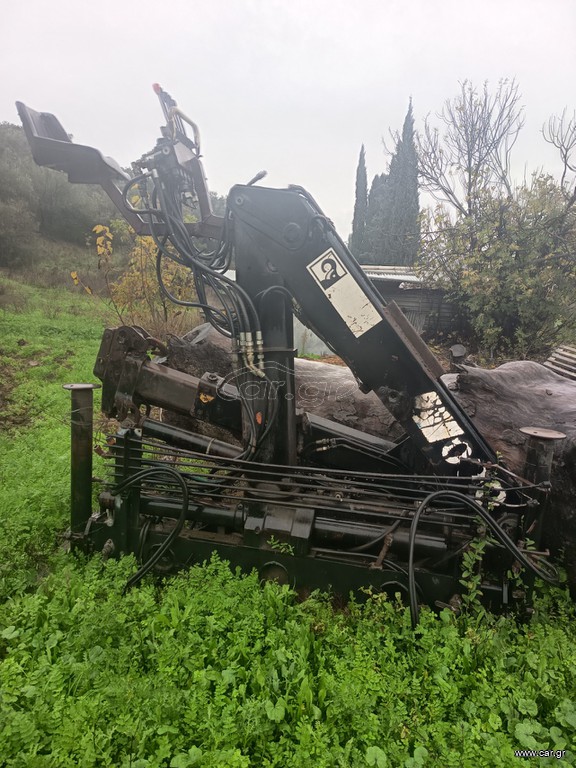 Γερανοί Hiab 2000 090
