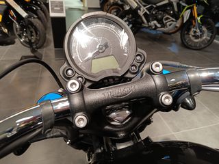 Triumph Speed Master 2026 Bonneville-thumb-8