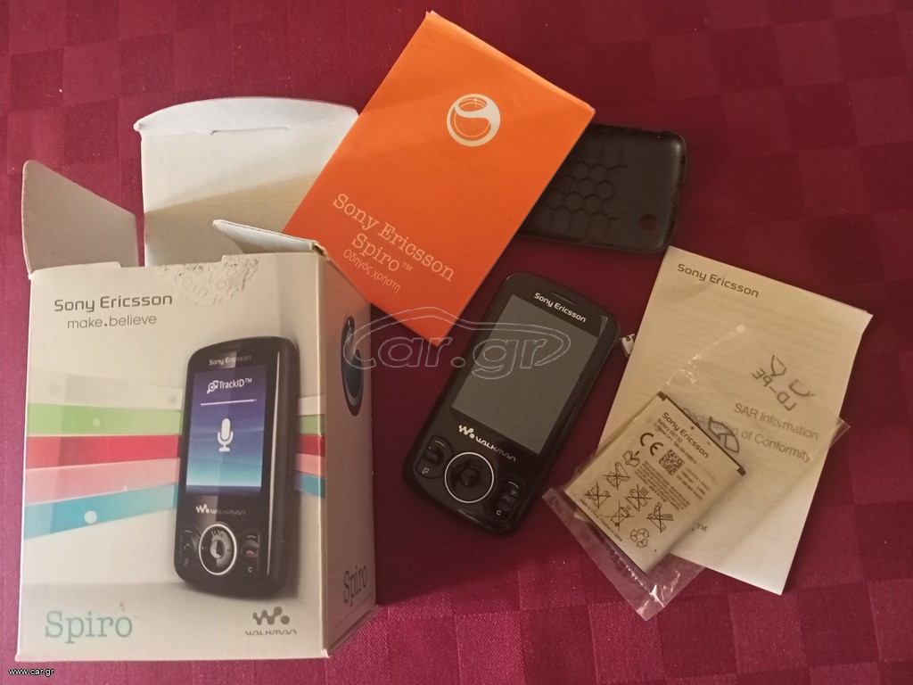 SONY Ericsson W100 walkman mobile phone