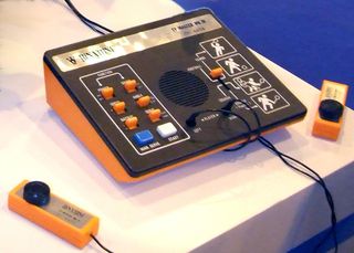 BiNATONE UK Pong Console (c) 1977, Retro & Vintage Game.