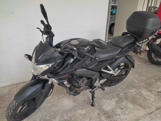Bajaj 2016 PULSAR NS 200-thumb-4