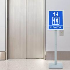 Πόδι αφίσας Ασημί 32,5 x 27 x 126 εκ. Σιδηρούν χυτοσίδηρο 42030063