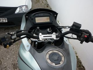 Suzuki XF 650 Freewind 2003-thumb-2