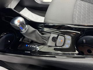 Toyota C-HR 2021 1.8 HYBRID C-LUB-thumb-19