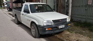 Mitsubishi L200 2001