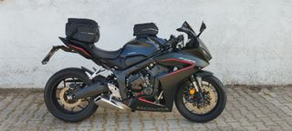 Honda CBR 650 2024 e-clutch + 1300€ ΑΞΕΣΟΥΑΡ ΔΩΡΟ