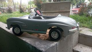 Mercedes pedal car-thumb-13