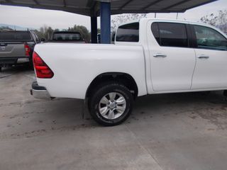Toyota Hilux 2017 4Χ4 4 ΠΟΡΤΕΣ FULL EXTRA-thumb-15