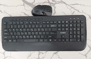 Laptop Dell Inspiron 5567-thumb-2