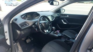 Peugeot 308 2016-thumb-9
