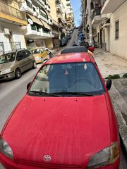 Toyota Starlet 1998