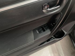 Toyota Corolla 2018 ΕΛΛΗΝΙΚΗΣ ΑΝΤΙΠΡΟΣΩΠΕΙΑΣ-thumb-9