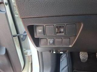 Nissan Qashqai 2019 N-CONNECTA-thumb-17