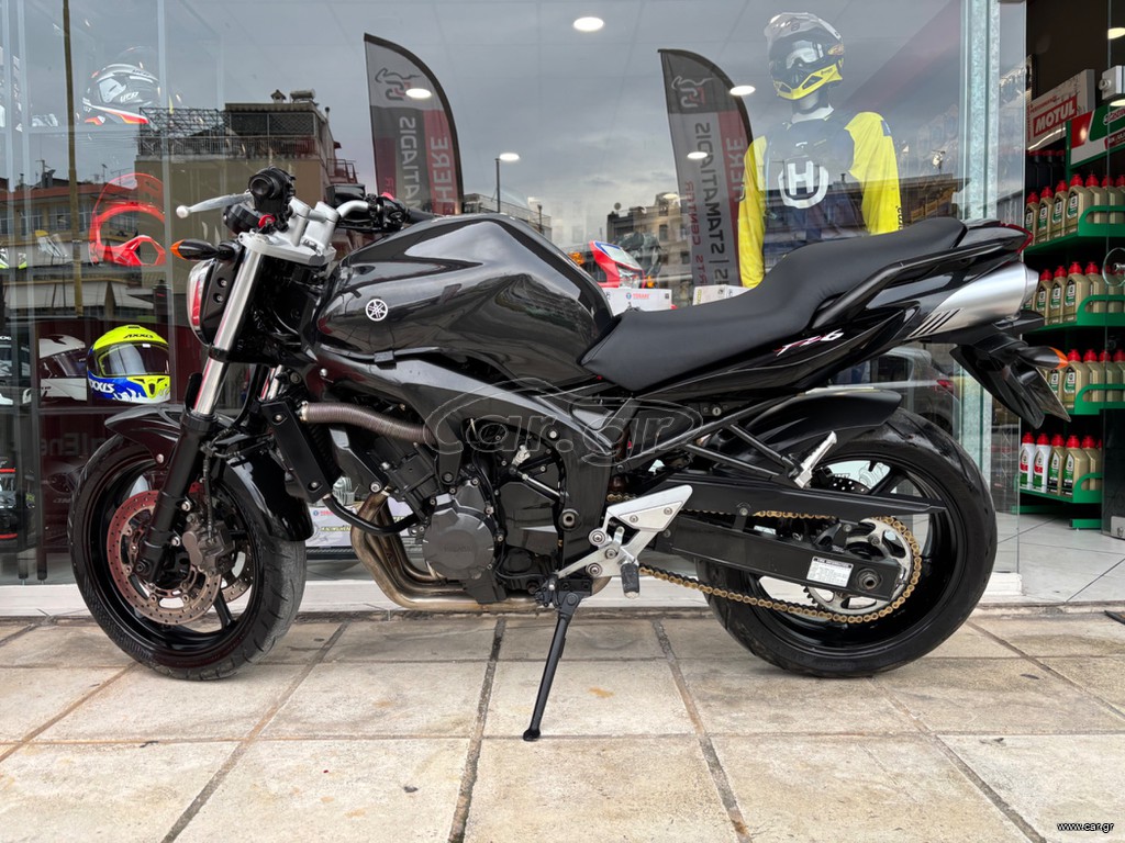 Yamaha FZ6 Naked 2005 ΑΡΙΣΤΟ ΠΡΟΣΦΟΡΑ - ΔΕΚΤΕΣ ΟΛΕΣ ΟΙ ΑΝΤΑΛΛΑΓΕΣ!!!