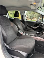 Peugeot 2008 2016-thumb-18