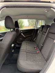 Peugeot 2008 2016-thumb-20