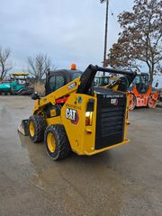 Φορτωτάκι CAT 2019 262 D3-thumb-3