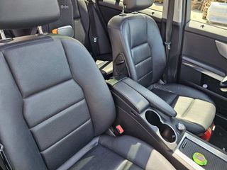 Mercedes-Benz GLK 250 2013-thumb-9