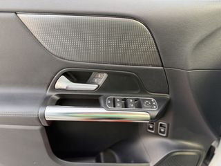 Mercedes-Benz GLA 250 2021 ΕΛΛΗΝΙΚΟ 250e 1.3 EQ POWER PLUG-IN 8G-DCT-thumb-25