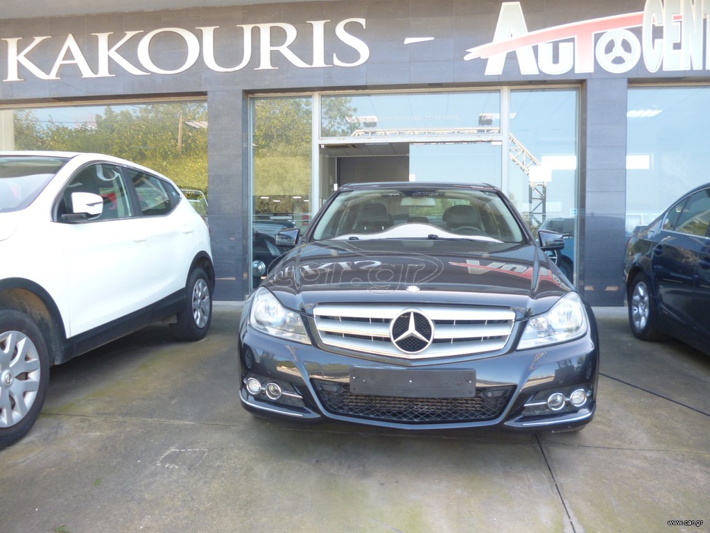 Mercedes-Benz C 200 2012