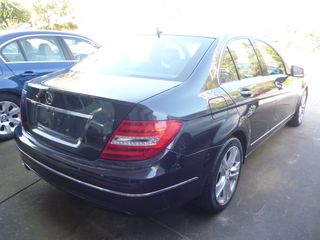Mercedes-Benz C 200 2012-thumb-3