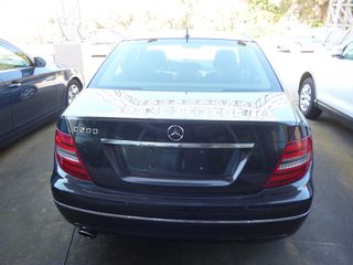 Mercedes-Benz C 200 2012-thumb-4