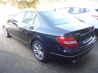 Mercedes-Benz C 200 2012-thumb-5
