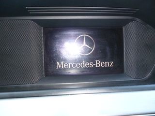 Mercedes-Benz C 200 2012-thumb-12