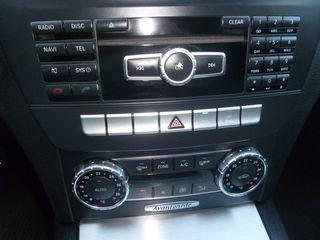Mercedes-Benz C 200 2012-thumb-14