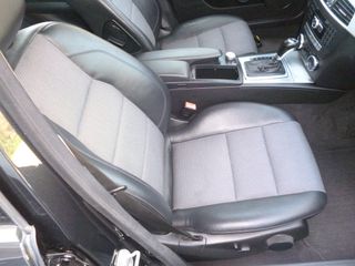 Mercedes-Benz C 200 2012-thumb-21