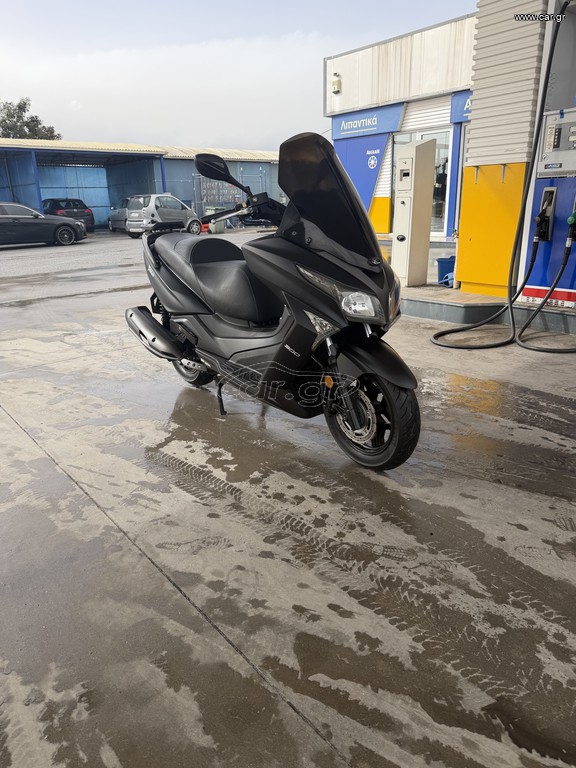 Kymco X-Town 300i 2017 kymco xtown 300