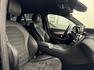 Mercedes-Benz GLC 300 2022 DE 4MATIC 9G-TRONIC AMG LINE-thumb-17