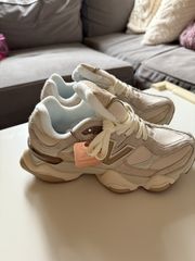 New Balance
Αθλητικά U9060CCB M Μπεζ