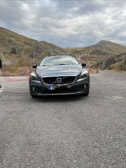Volvo V40 Cross Country 2014