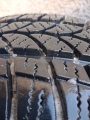 195/65 R15.
.-thumb-3