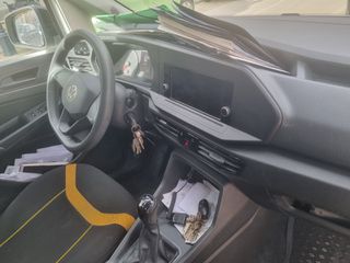 Volkswagen Caddy 2021-thumb-5