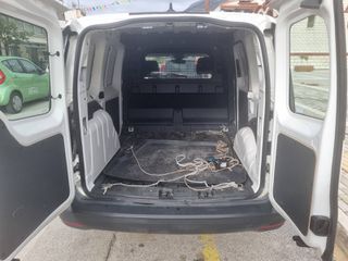 Volkswagen Caddy 2021-thumb-10